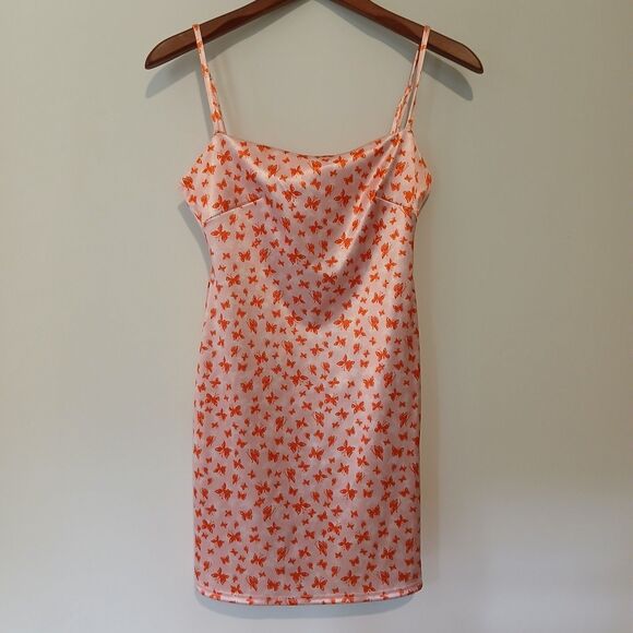 Urban Outfitters Mini Dress Size Small Petite Pink With Orange Butterfly Print - Picture 1 of 11